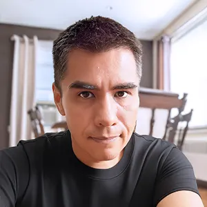 Andrew Belón